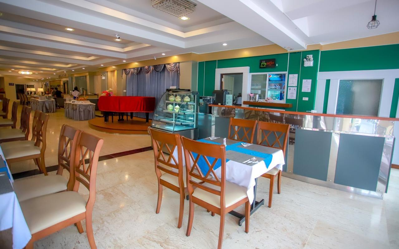 Korat Hotel - Sha Plus Nakhonratchasima Екстериор снимка