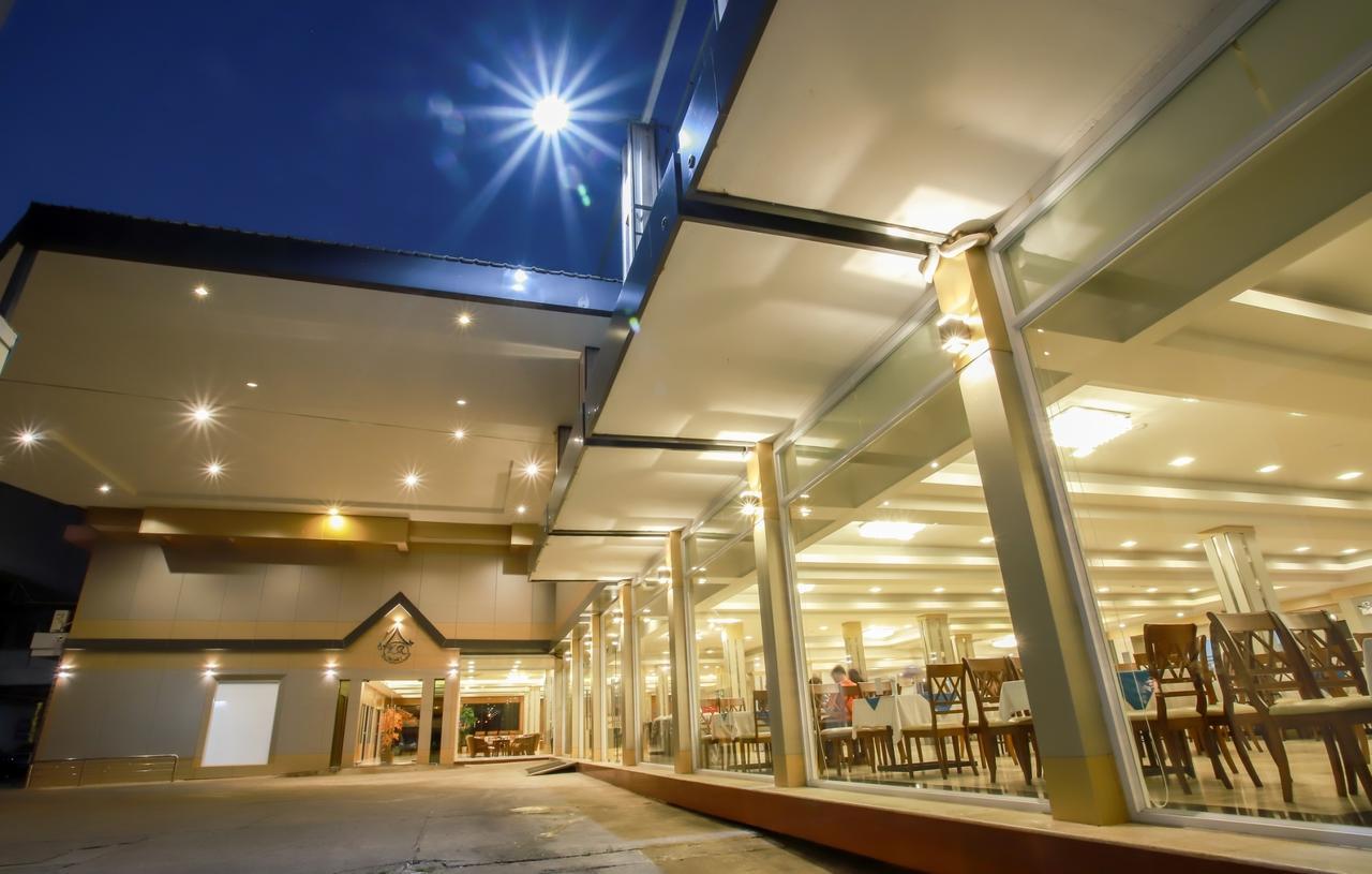 Korat Hotel - Sha Plus Nakhonratchasima Екстериор снимка
