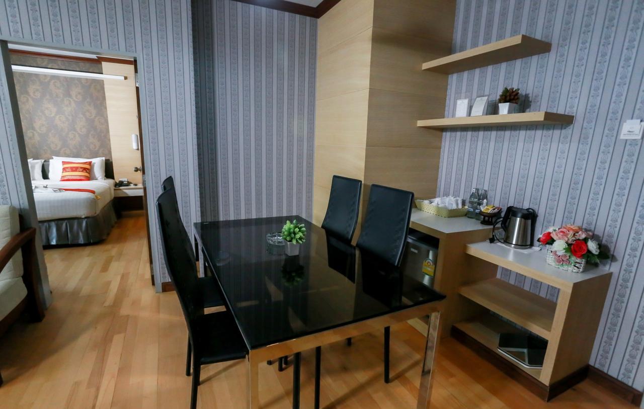 Korat Hotel - Sha Plus Nakhonratchasima Екстериор снимка