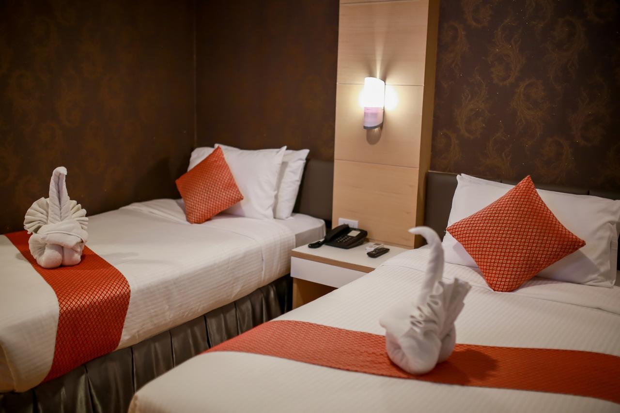 Korat Hotel - Sha Plus Nakhonratchasima Екстериор снимка