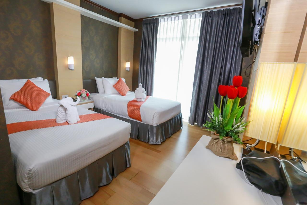 Korat Hotel - Sha Plus Nakhonratchasima Екстериор снимка